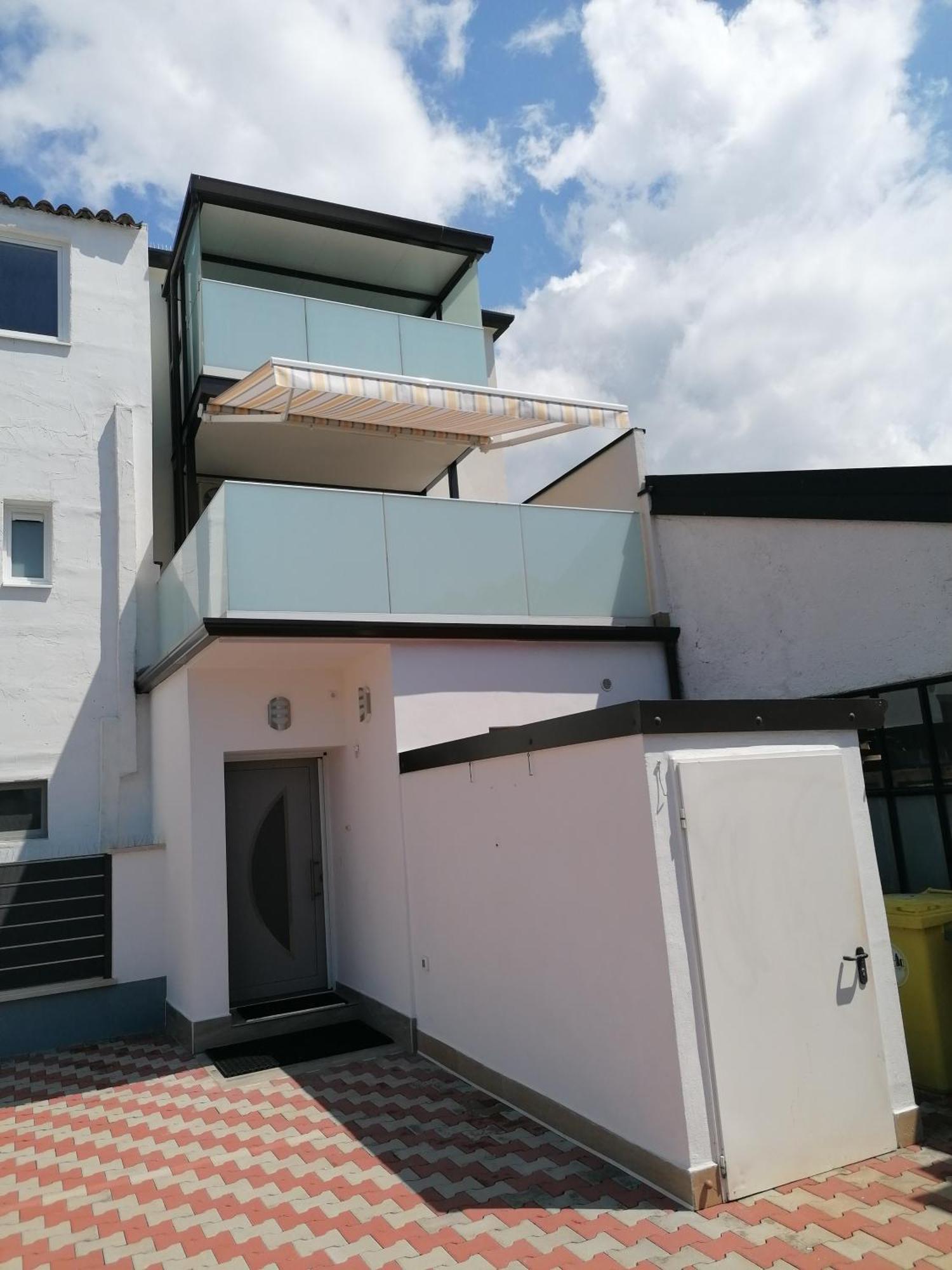Apartments Donella Umag Exterior photo